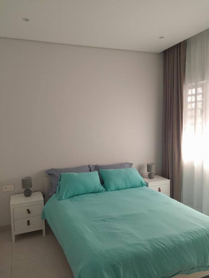 Appt Neuf De 2Ch Ds Residence Avec Piscine, Route Cotiere Grand Baie Exterior foto